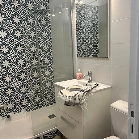 Casa vacanze Maison Provencale & Grand Jardin, Et Pleins D'autres Choses